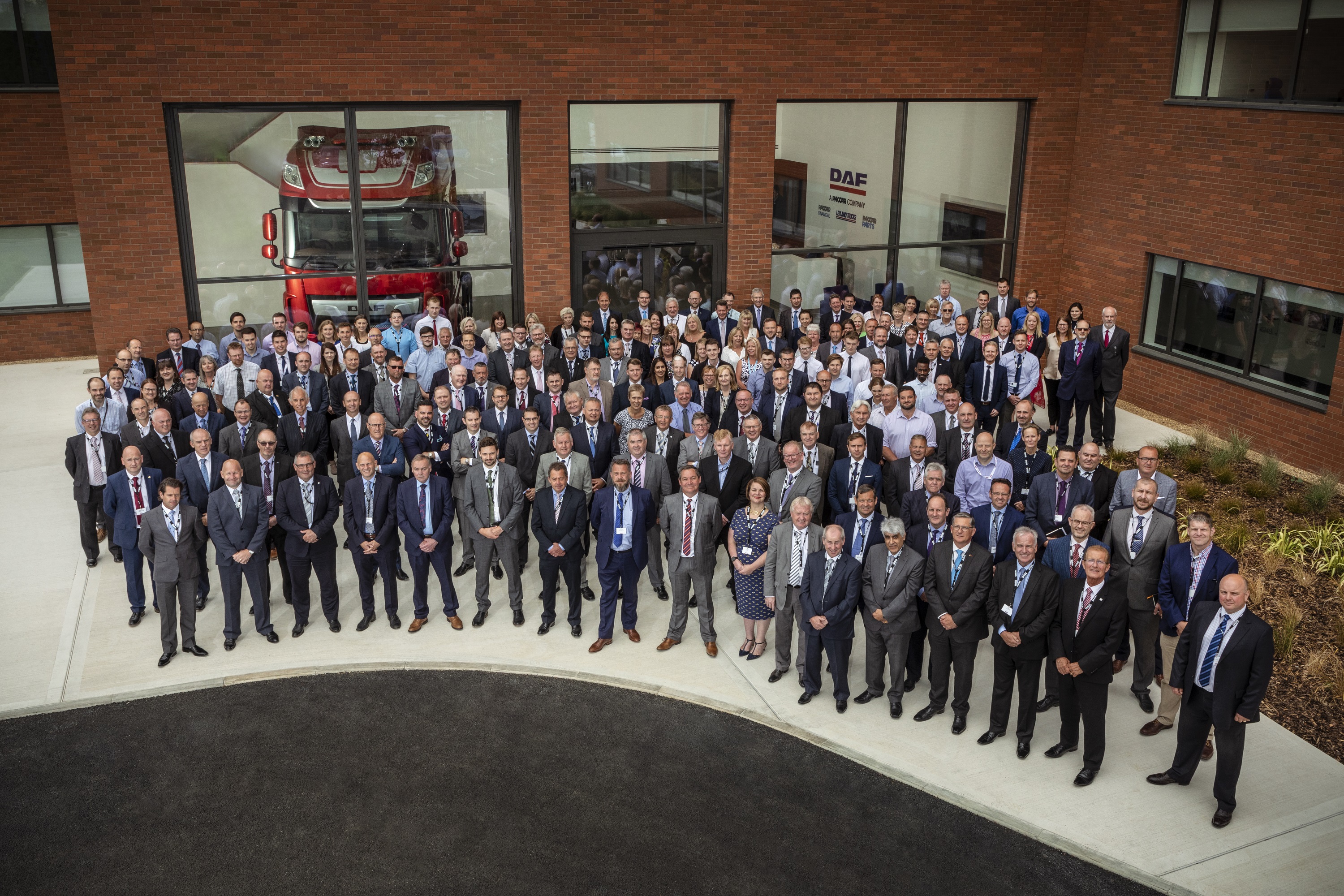 DAF-uk-Haddenham-Group-Photo
