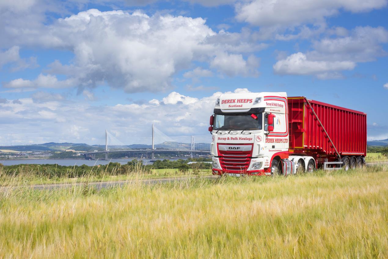 Heeps Heaps Praise on DAF XF