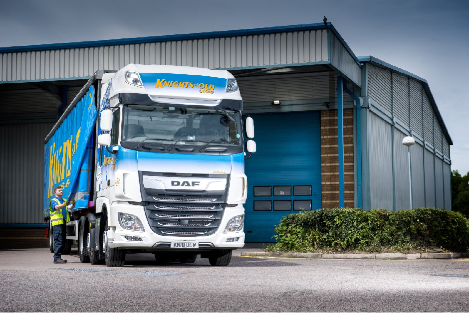 DAF New XF fleet shows immediate fuel bonus for Knights of Old