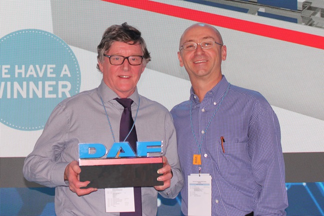 DAF Managing Director's Award 2018 - Peter Fullelove, Dealer Principal Solway DAF and Robin Easton, Managing Director DAF Trucks