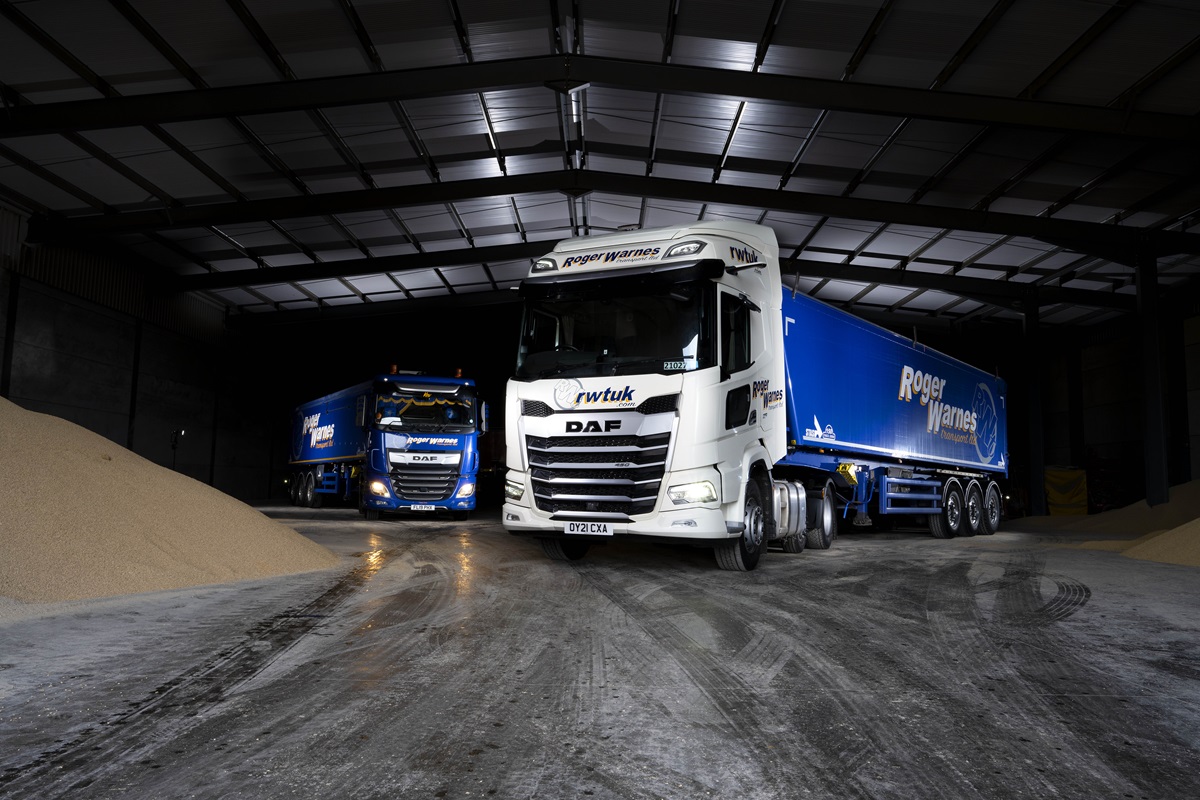 Roger_Warnes_Transport_Ltd