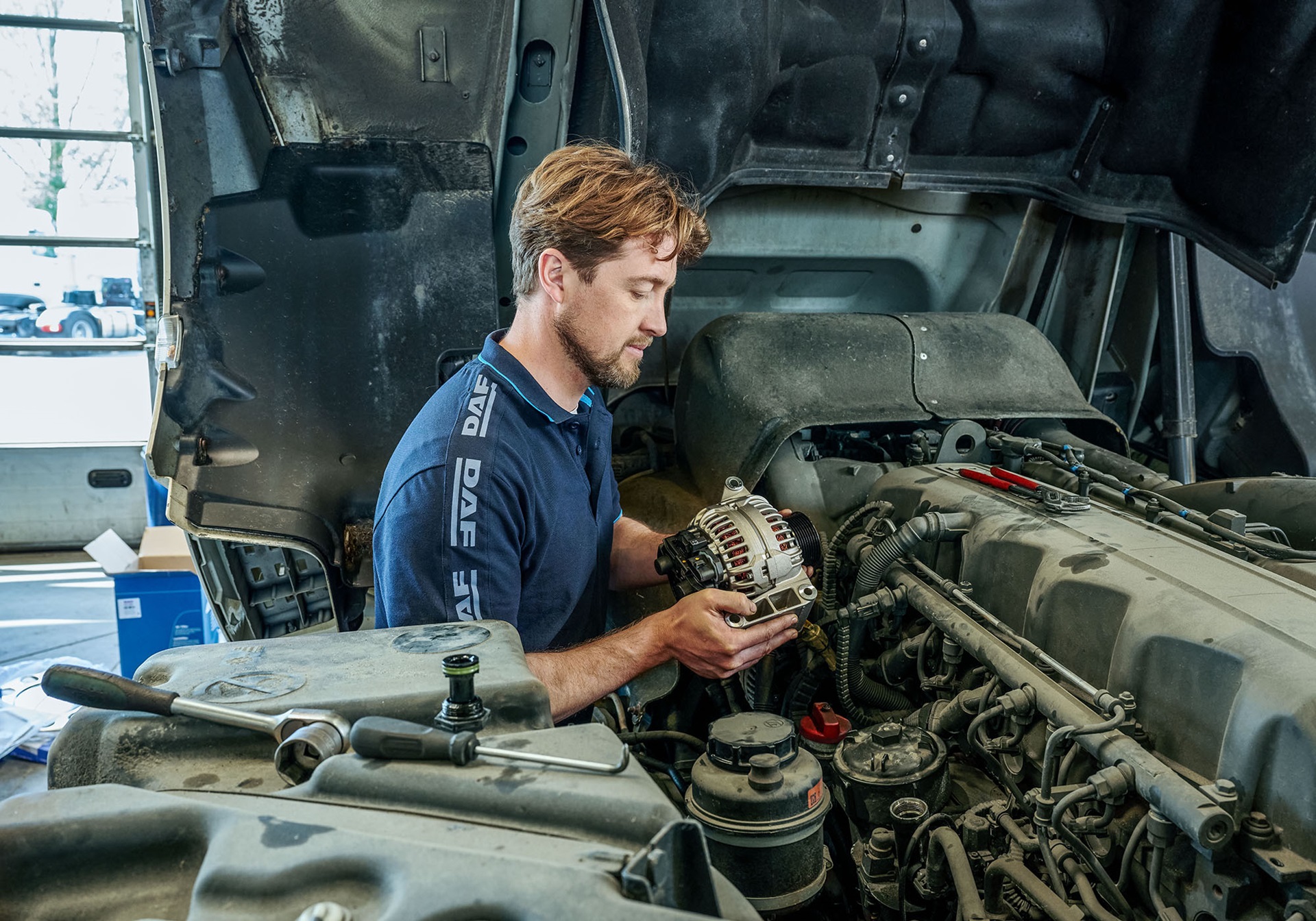 Become a DAF Technician