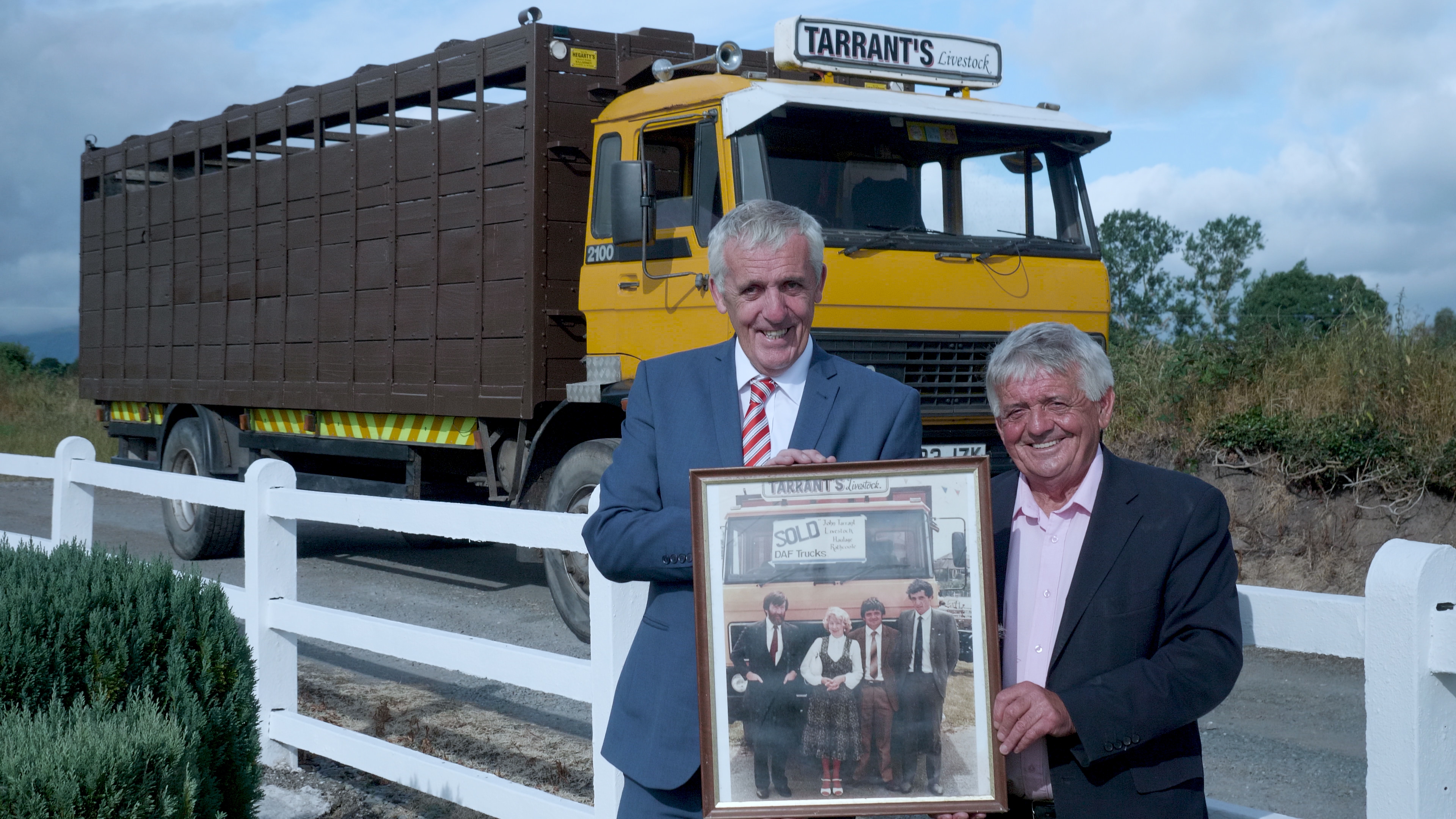 John-Tarrent-and-his-DAF-2100-from-1984-2